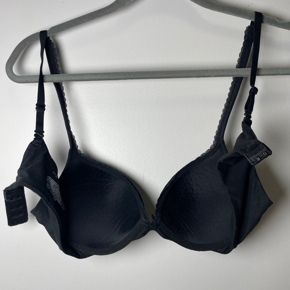 Lot of 3 Victoria’s Secret bras 34B - Picture 10 of 10